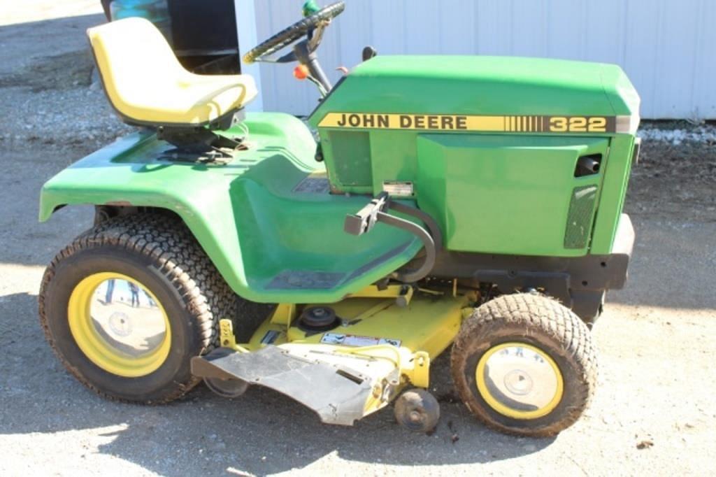 Image of John Deere 322 Primary image