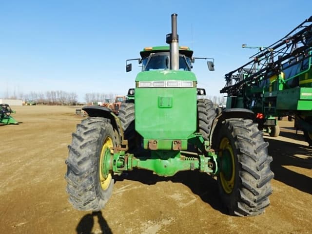 Image of John Deere 4850 equipment image 4