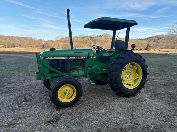 Image of John Deere 2155 equipment image 1