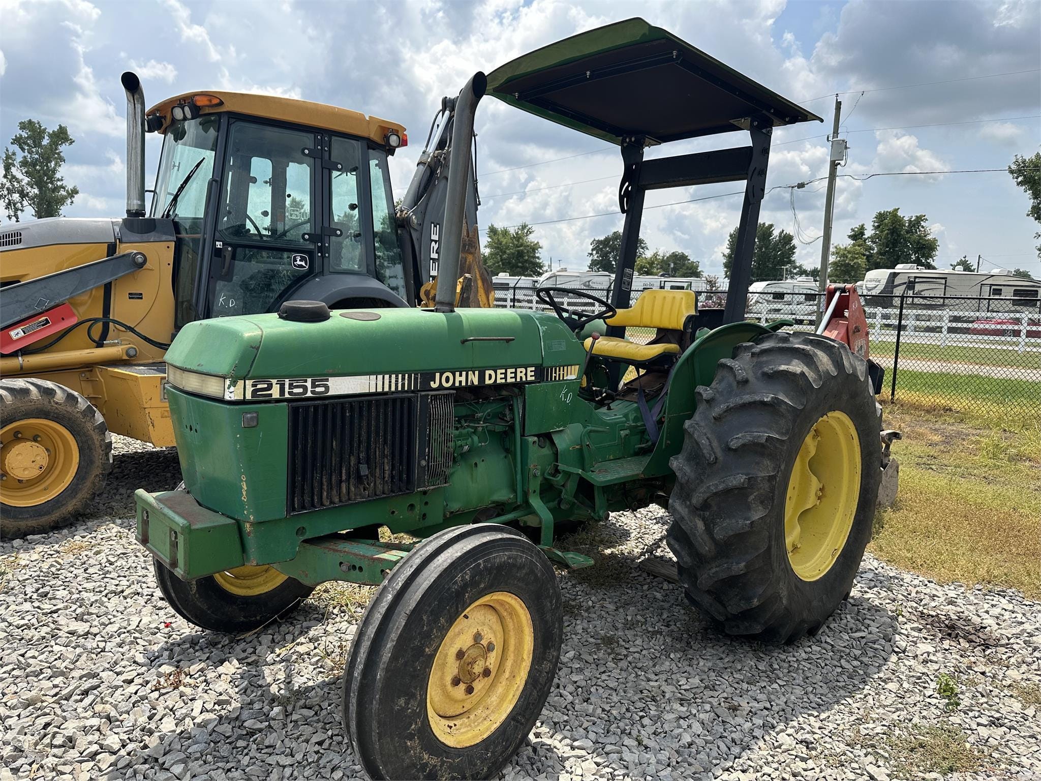 1988 John Deere 2155 Equipment Image0