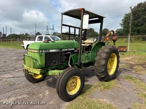 1988 John Deere 2155 Image