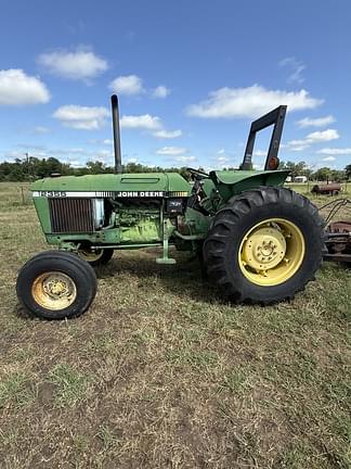 Image of John Deere 2355 Primary image