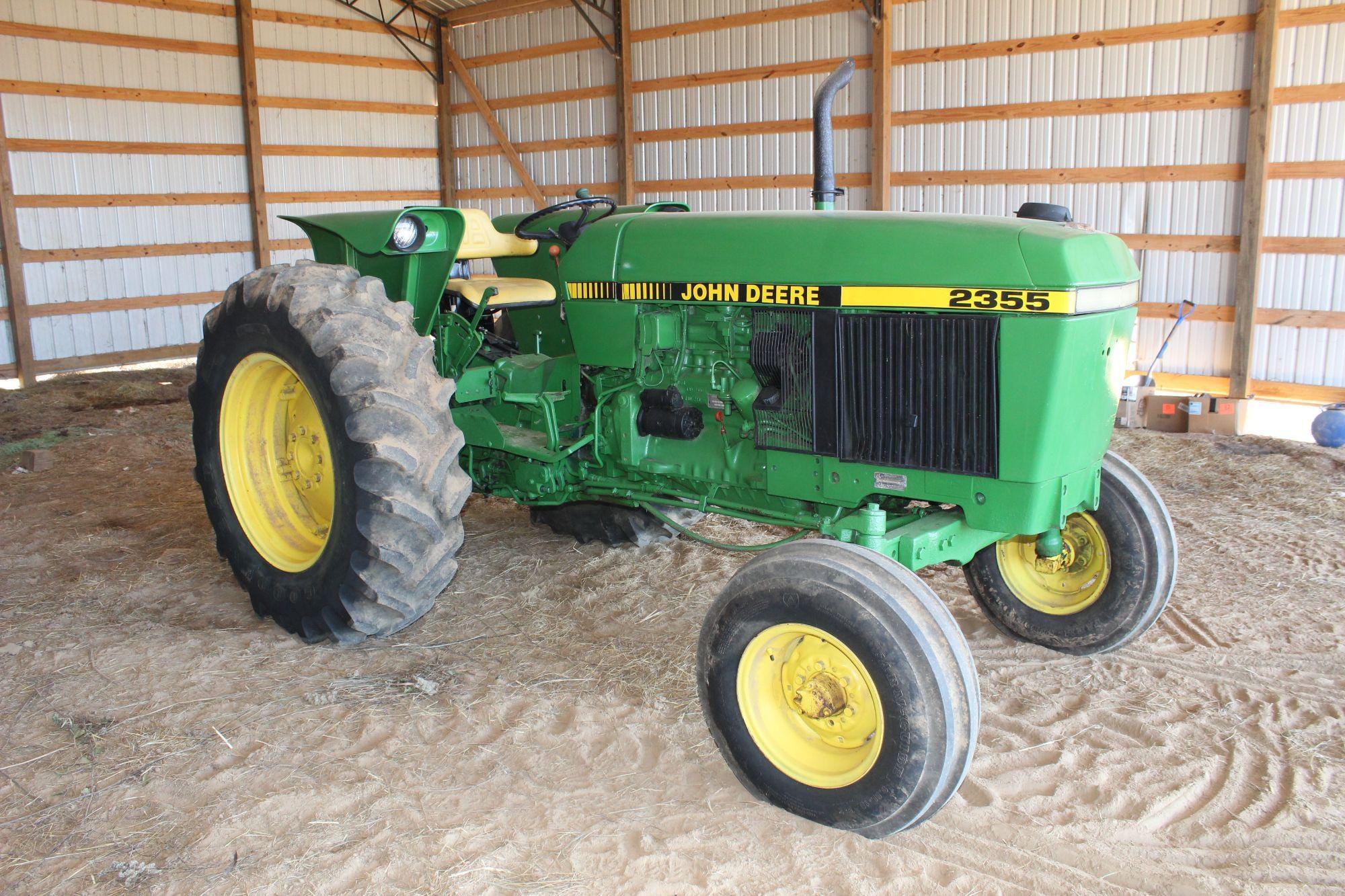 Main image John Deere 2355