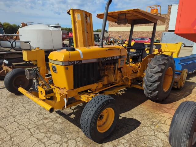 Image of John Deere 2355 equipment image 2