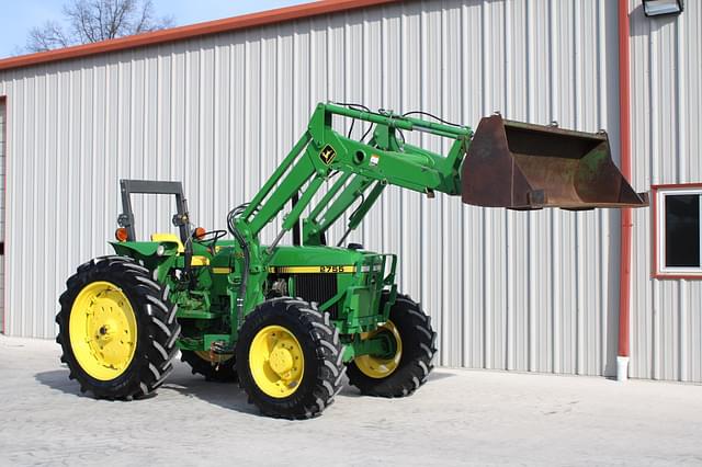 Image of John Deere 2755 equipment image 2