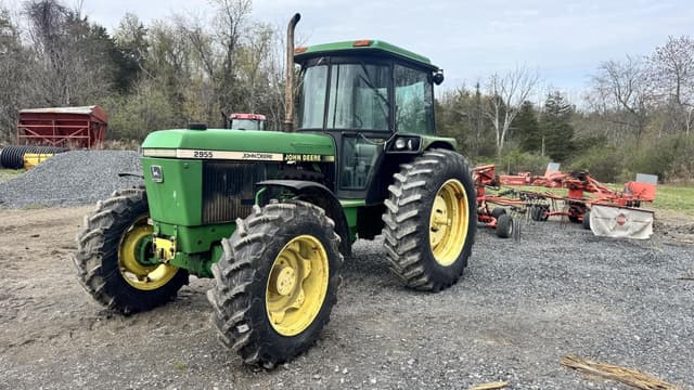 Image of John Deere 2955 equipment image 4