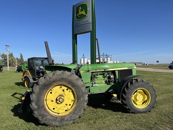 Image of John Deere 2955 Primary image