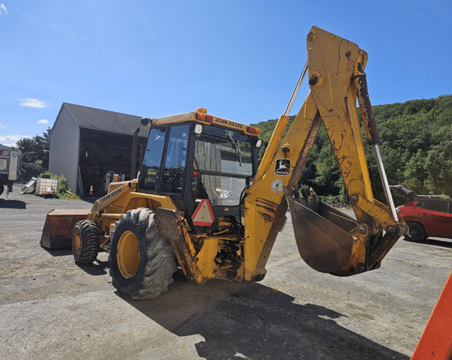 Image of John Deere 310C equipment image 2
