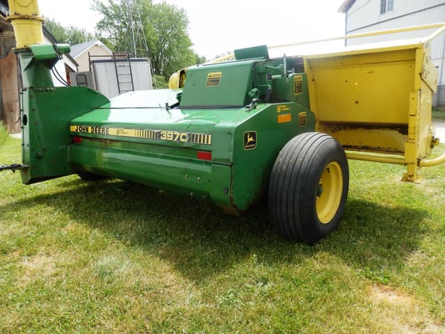 Image of John Deere 3970 equipment image 3