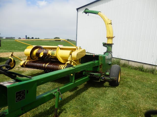 Image of John Deere 3970 equipment image 2