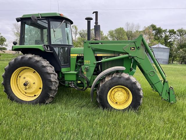 Image of John Deere 4050 equipment image 3