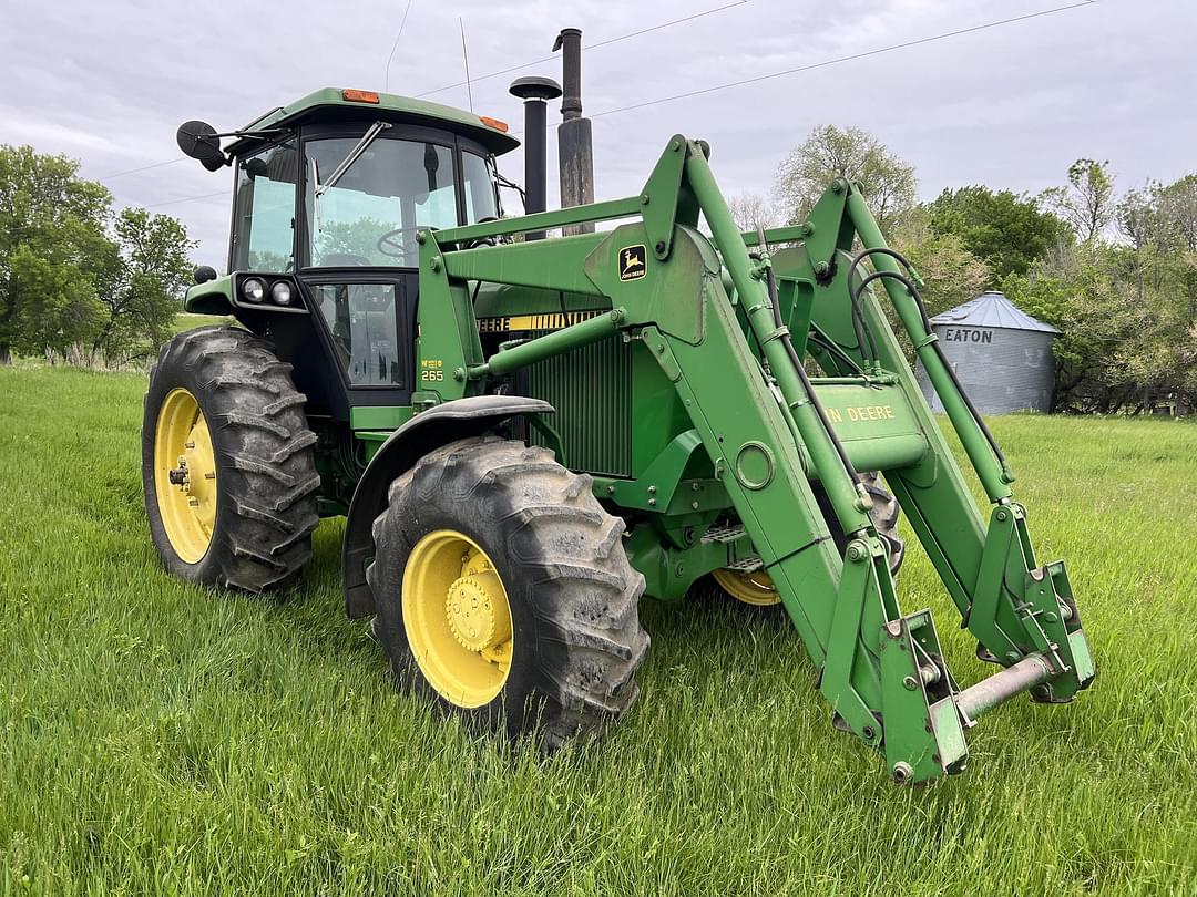 Image of John Deere 4050 Primary image
