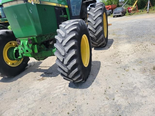 Image of John Deere 4050 equipment image 2