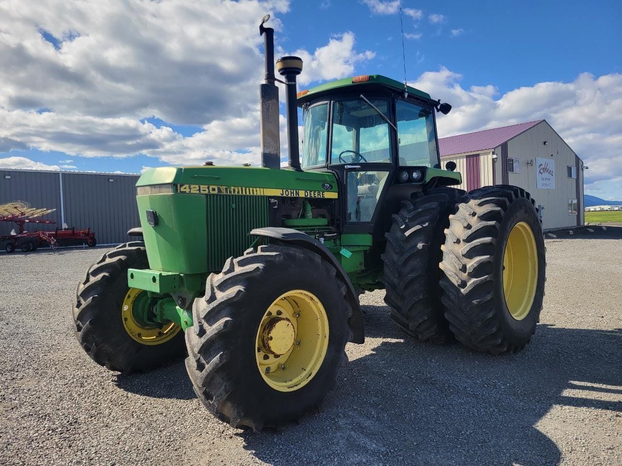 1988 John Deere 4250 Equipment Image0