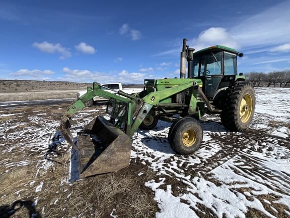 Image of John Deere 4250 equipment image 1
