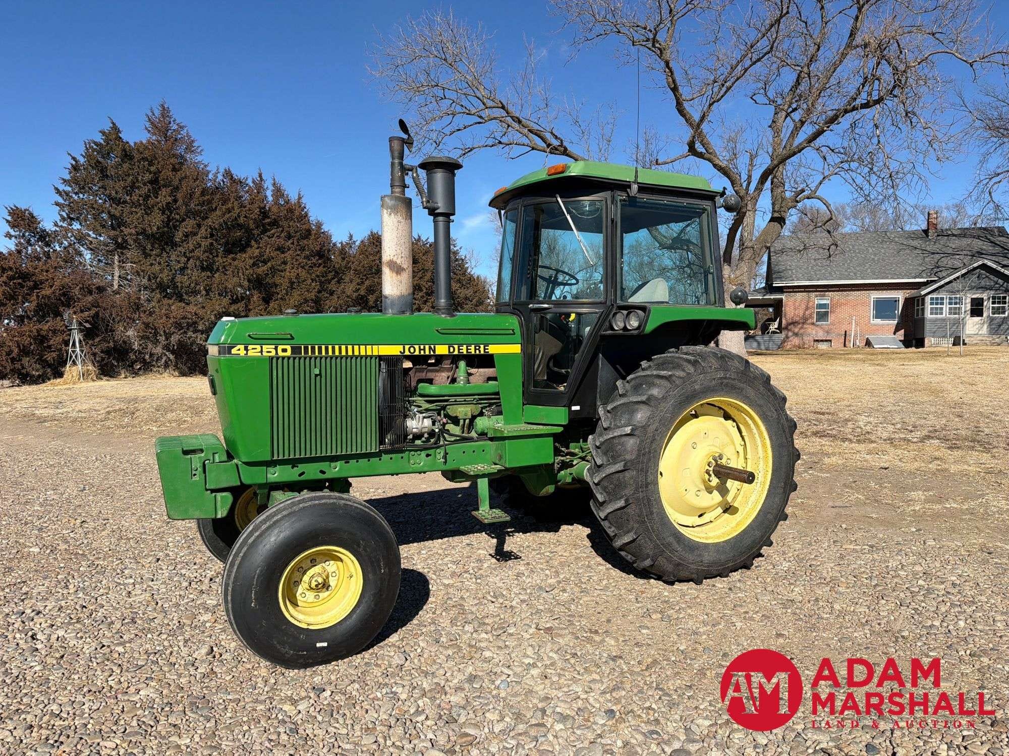 1988 John Deere 4250 Equipment Image0