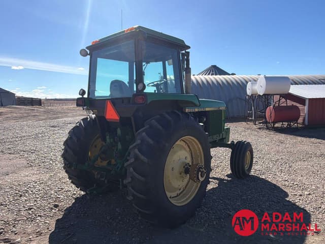 Image of John Deere 4250 equipment image 4