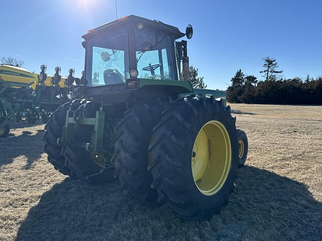 Image of John Deere 4250 equipment image 4