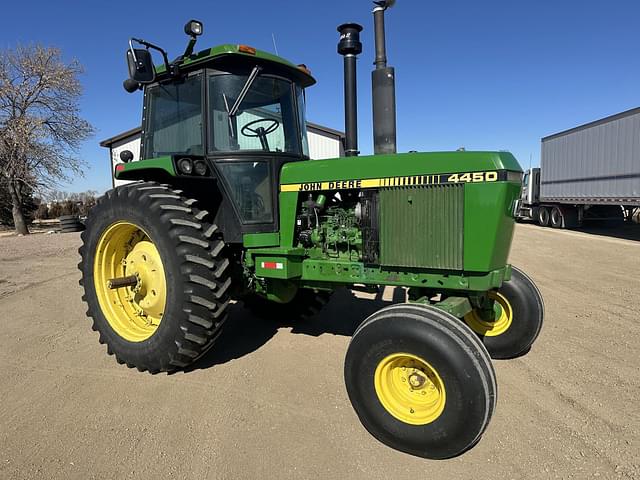 Image of John Deere 4450 equipment image 4