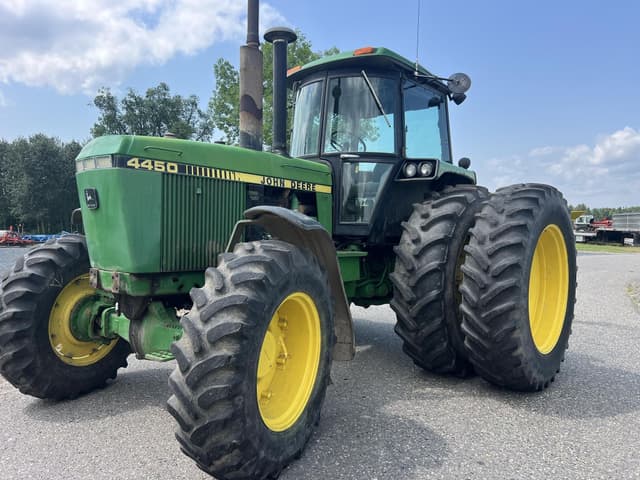 Image of John Deere 4450 equipment image 2