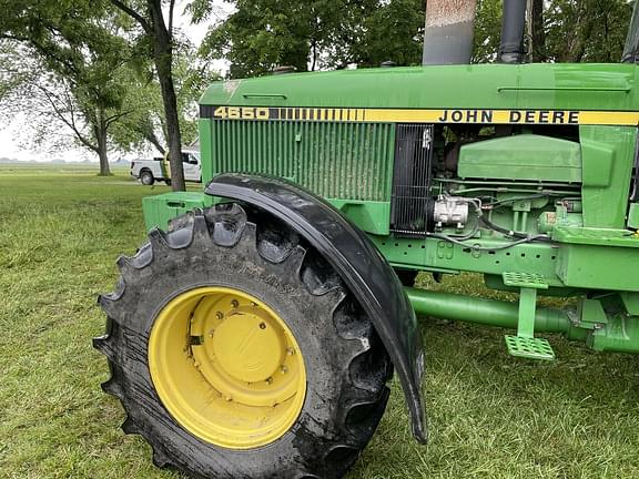 Image of John Deere 4650 equipment image 2