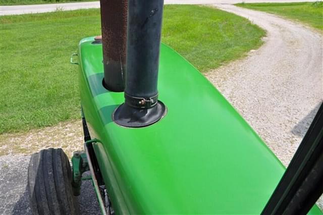 Image of John Deere 4650 equipment image 2