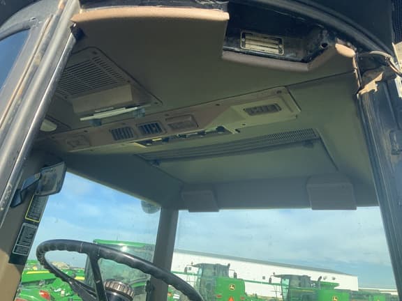Image of John Deere 4650 equipment image 2