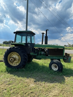 1988 John Deere 4850 Image