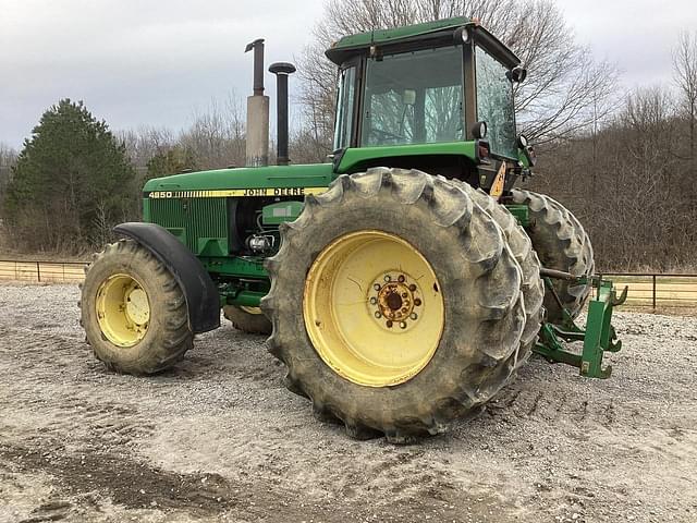 Image of John Deere 4850 equipment image 2