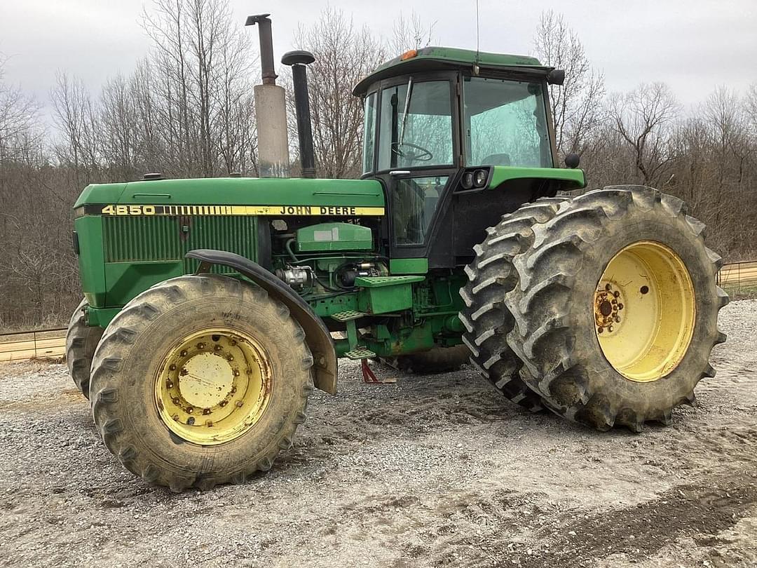 Image of John Deere 4850 Primary image