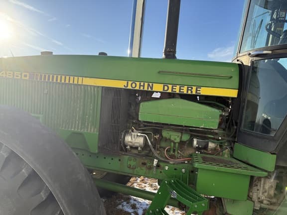 Image of John Deere 4850 equipment image 2
