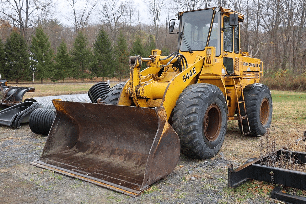 Image of John Deere 544E Primary image