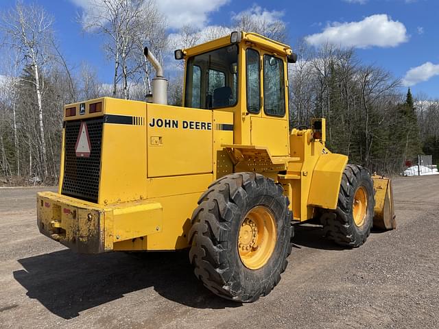 Image of John Deere 544E equipment image 2