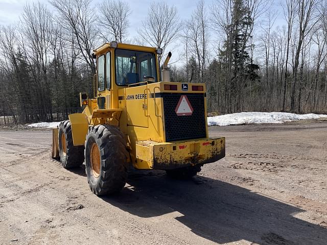 Image of John Deere 544E equipment image 1