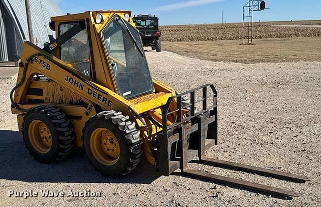 Image of John Deere 675B equipment image 2