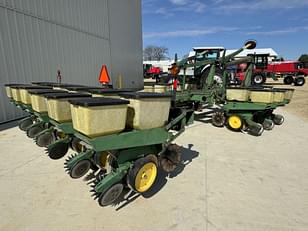 Main image John Deere 7000 14