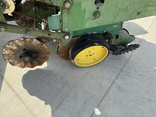 Main image John Deere 7000 9