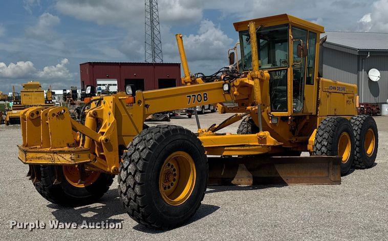 Image of John Deere 770B Primary image