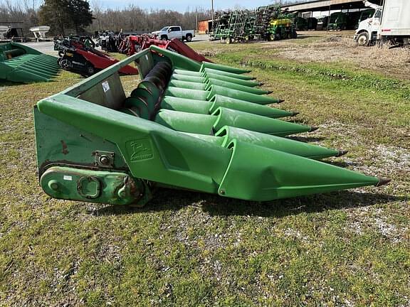 Image of John Deere 843 equipment image 3