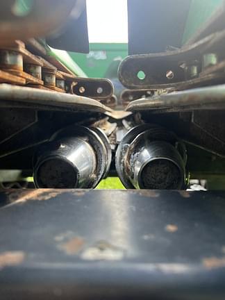 Image of John Deere 843 equipment image 3