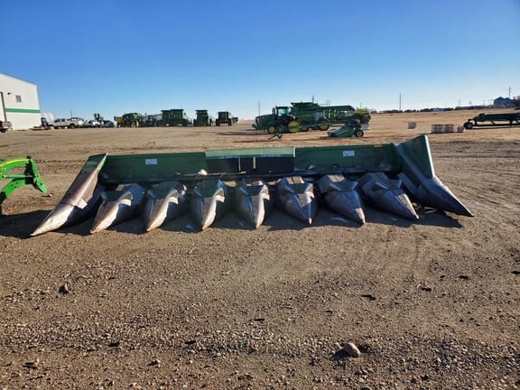 Main image John Deere 843