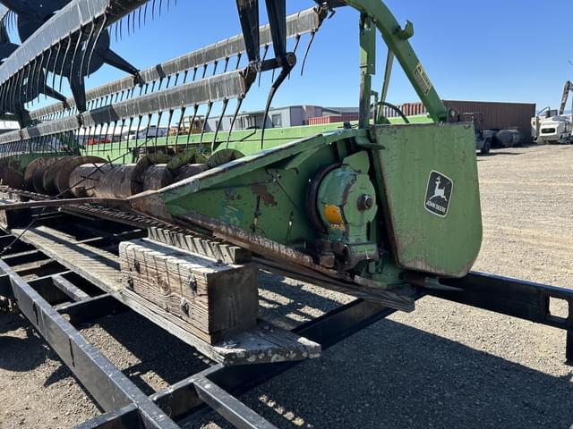 Image of John Deere 920R equipment image 1