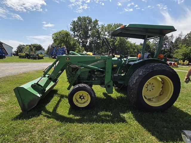 Image of John Deere 950 equipment image 1