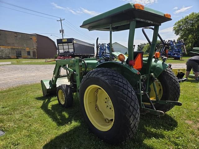 Image of John Deere 950 equipment image 2