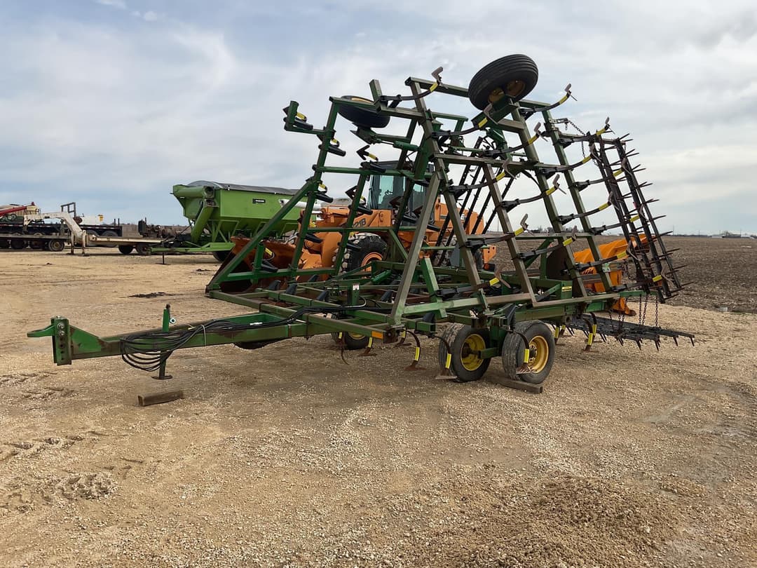 Image of John Deere 960 Primary image