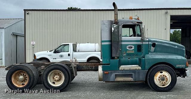 Image of Kenworth T60 equipment image 3