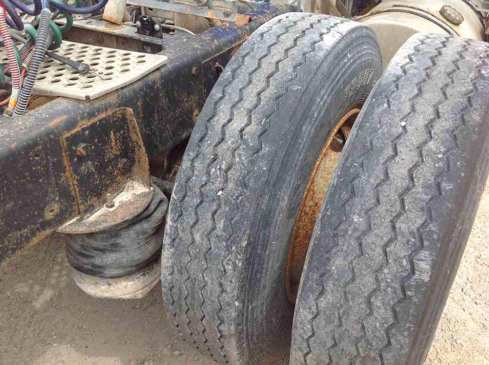 Main image Kenworth T600 13