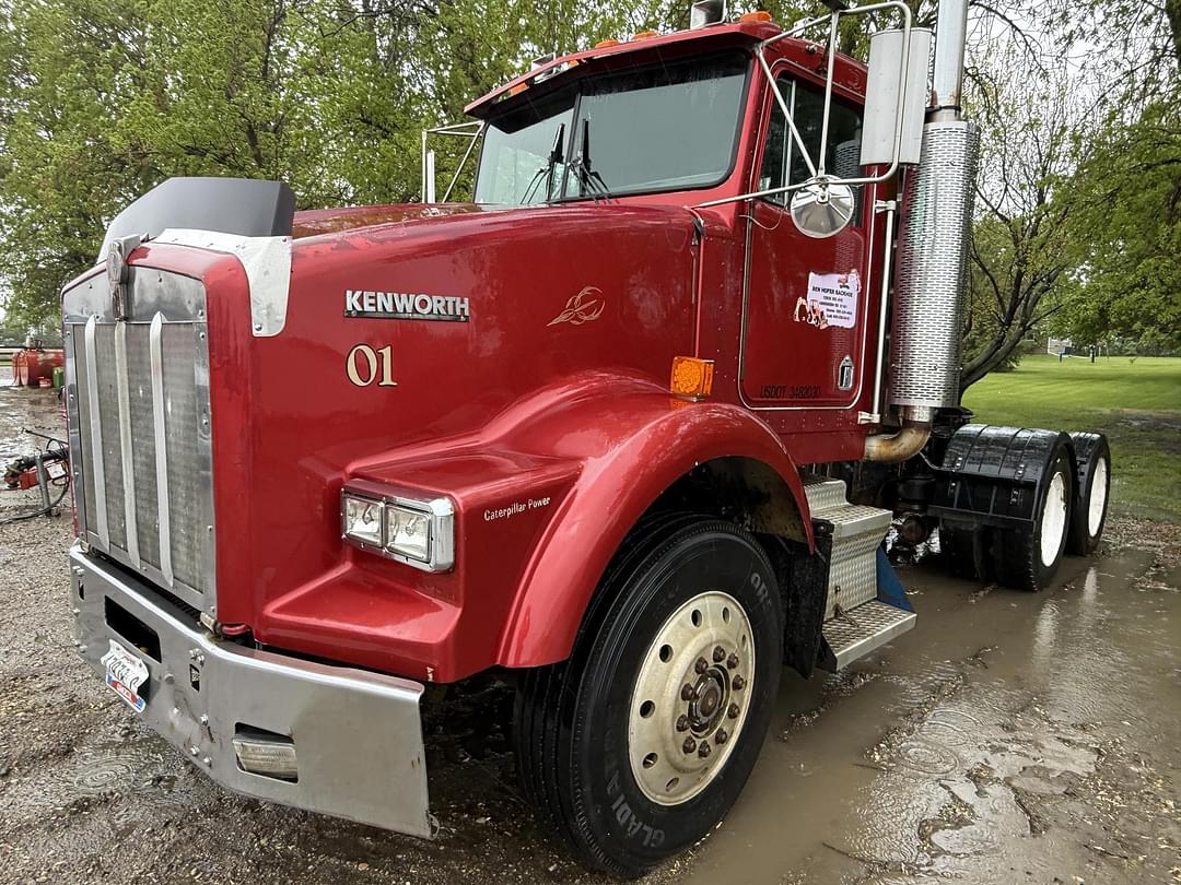 Image of Kenworth T800 Primary image