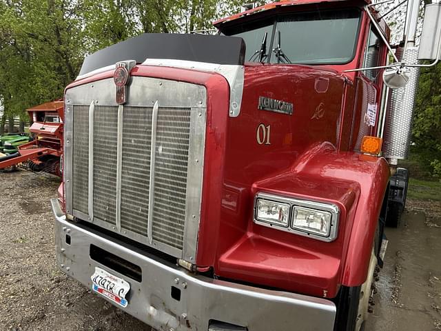Image of Kenworth T800 equipment image 3