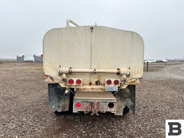 Image of Kenworth T800 equipment image 3